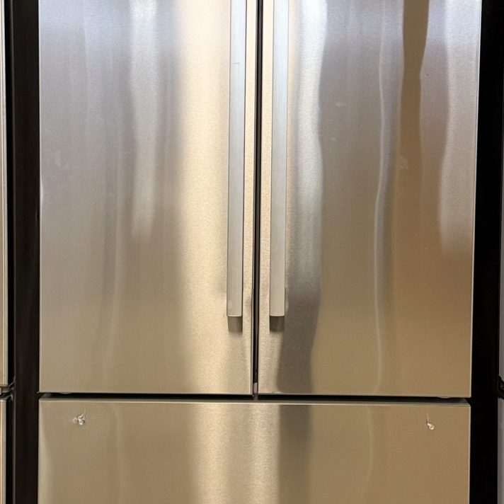 Bosch - 800 Series 36" French Door 3-Door Refrigerator in Stainless Steel