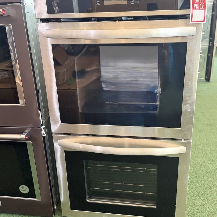 Frigidaire* 27" Built-in Double Electric Wall Oven with Fan Convection - Stainless Steel