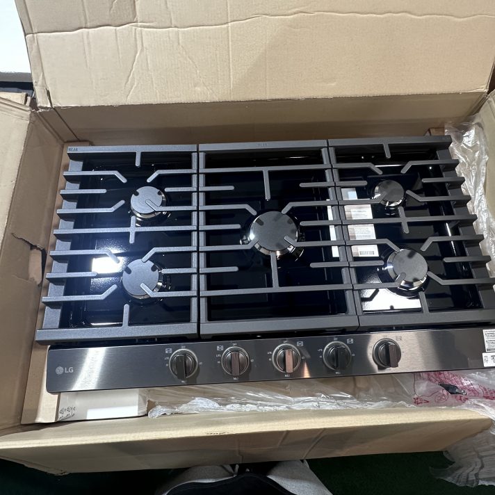 LG 36 Inch Gas Cooktop with 5 Sealed Burners, 22K BTU Ultraheat™ Burner