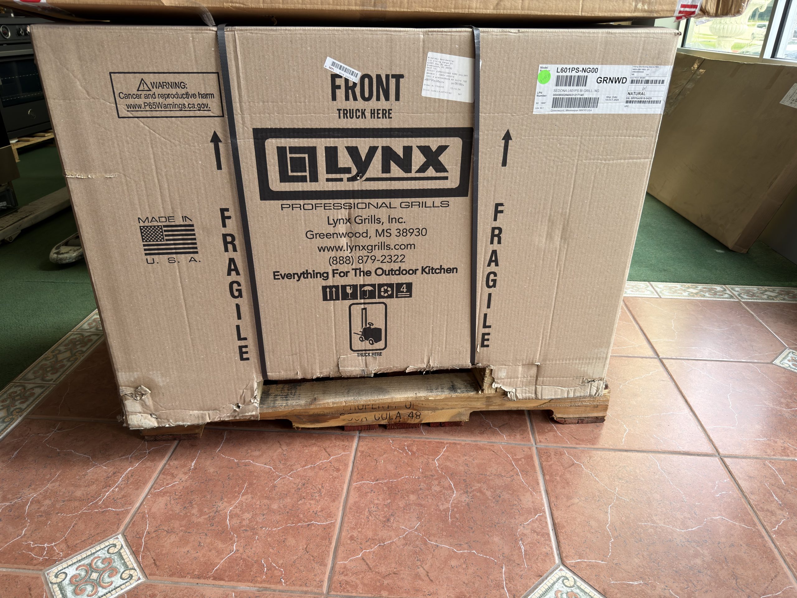 LYNX 36" SEDONA BUILT-IN GRILL WITH 3 STAINLESS STEEL BURNERS - Image 2