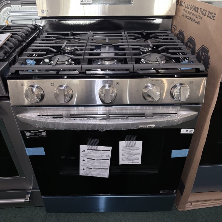 LG* 30-in 5 burners 5.8-cu ft Freestanding Natural Gas Range Stainless Steel