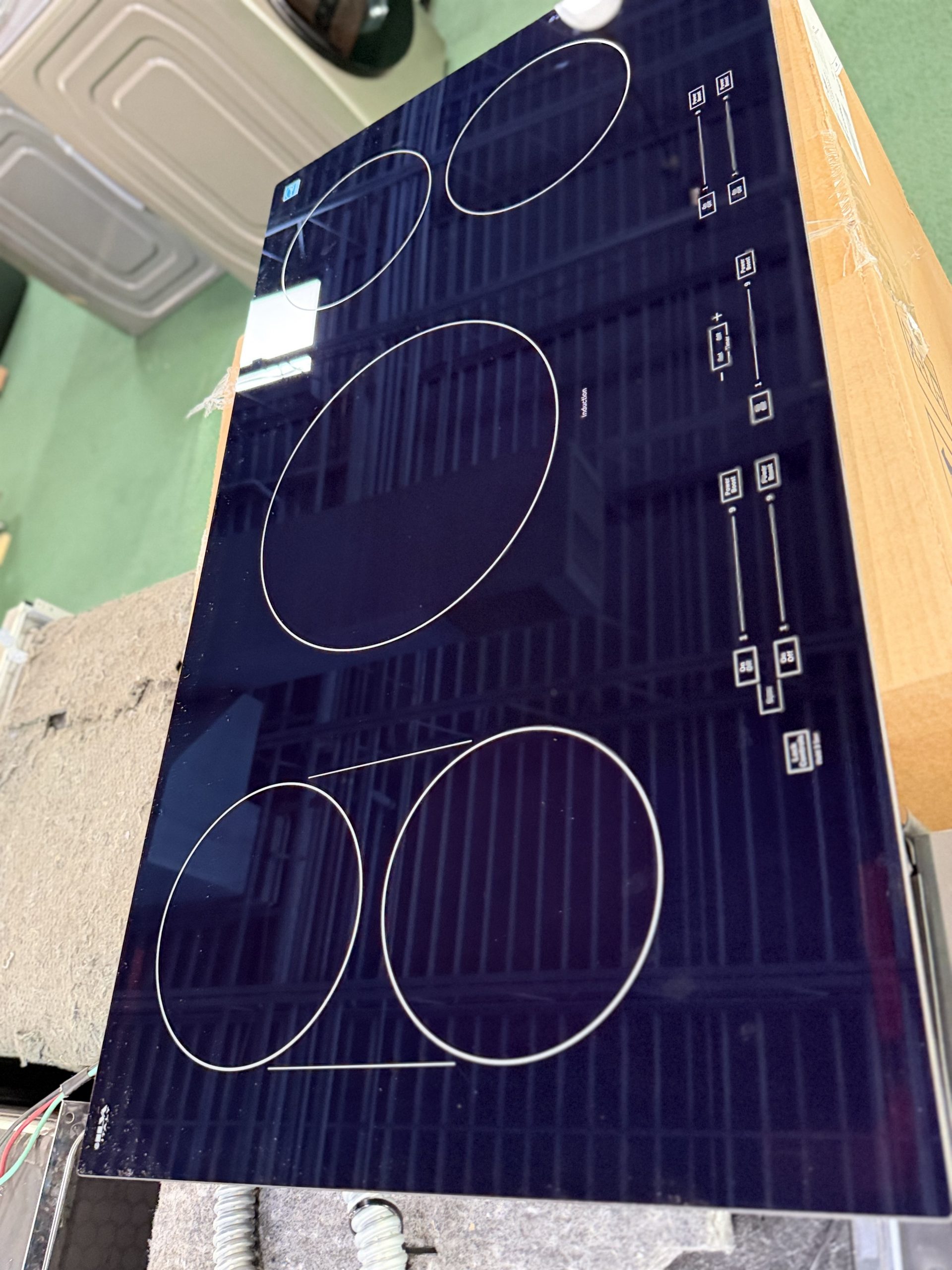 GE Profile™ ENERGY STAR® 36" Built-In Touch Control Induction Cooktop - Image 3