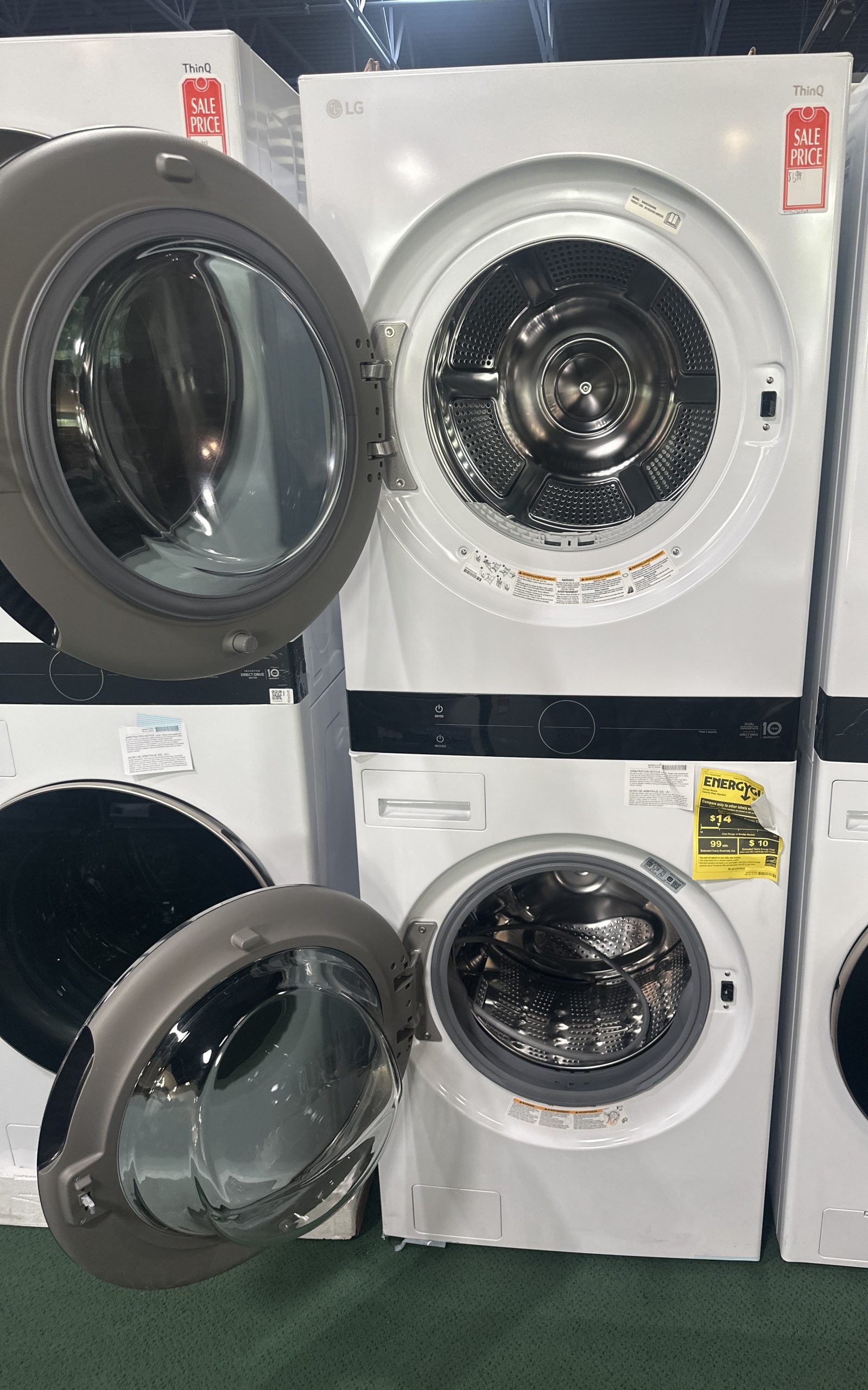 LG - 5.0 Cu. Ft. HE Smart Front Load Washer and 7.8 Cu. Ft. Electric Dryer WashTower with Steam and Ventless Heat Pump Tech - White - Image 2