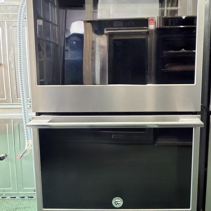 Whirlpool - 30" Built-In Double Electric Convection Wall Oven