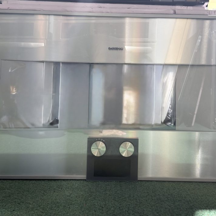 Gaggenau* 400 Series 30" Electric Built In Single Oven-Stainless Steel