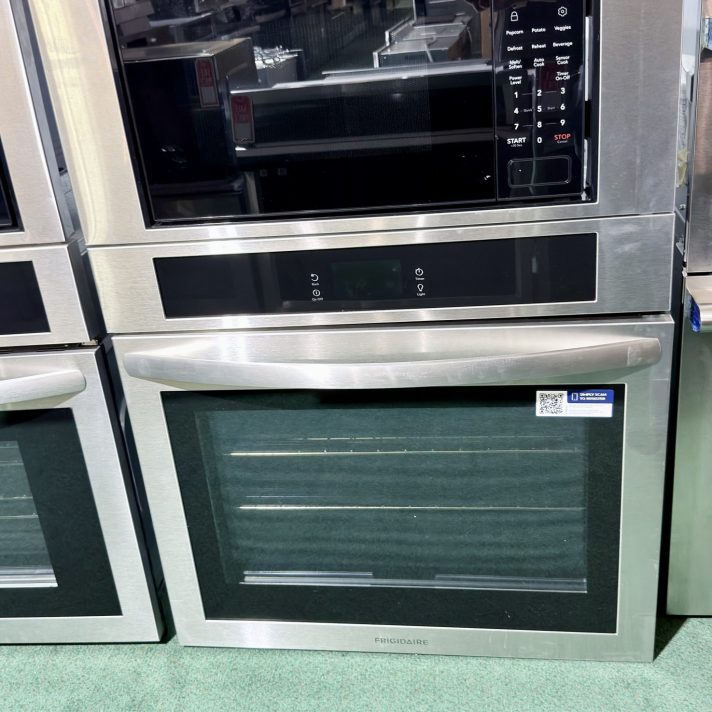Frigidaire* 30" Electric Microwave Combination Oven with Fan Convection - Stainless Steel