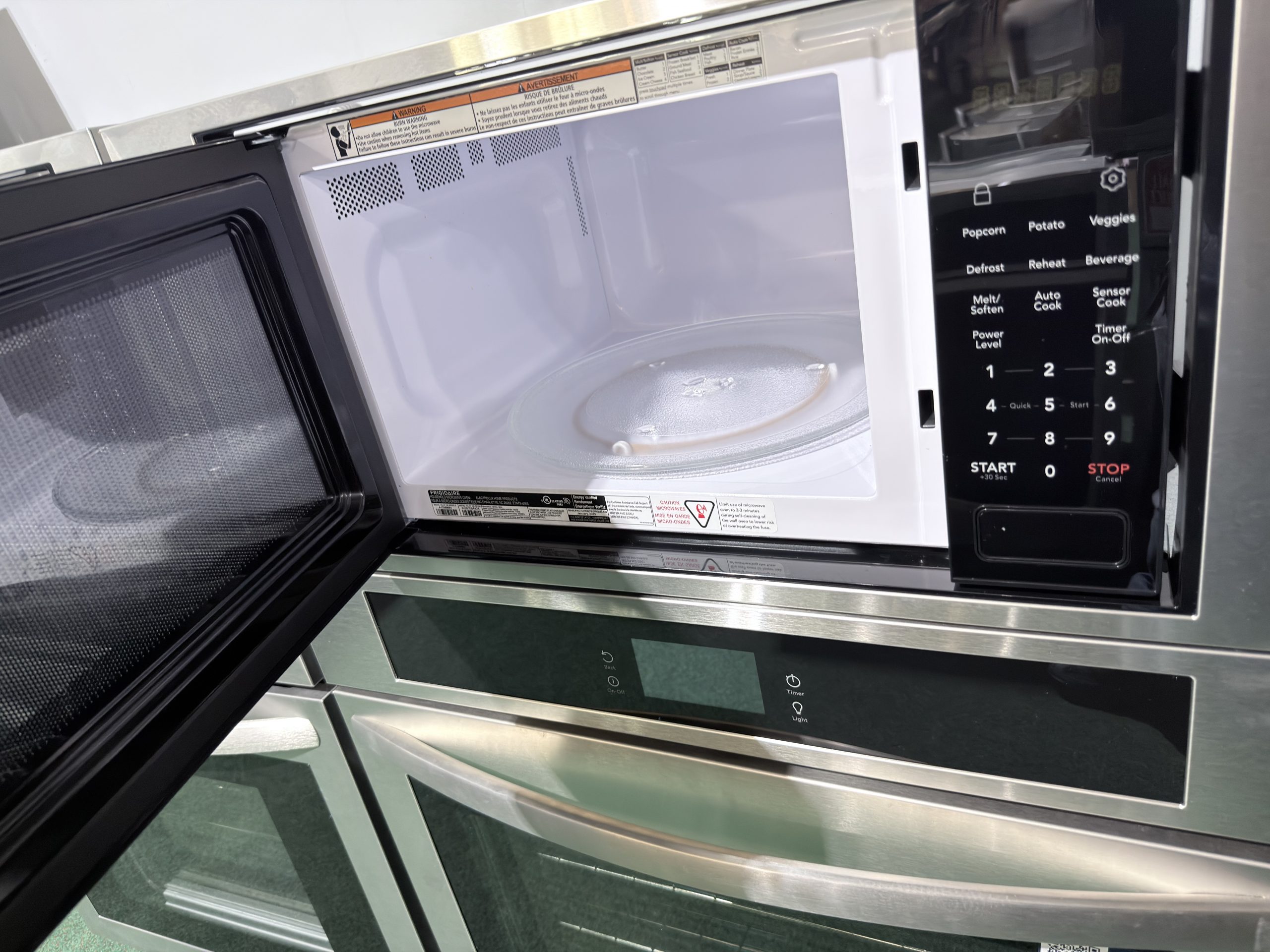 Frigidaire* 30" Electric Microwave Combination Oven with Fan Convection - Stainless Steel - Image 3