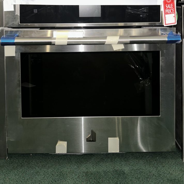 JennAir* 30" Built-In Single Electric Wall Oven - Stainless Steel