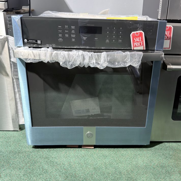 GE* 27 inch Single Electric Wall Oven Self + Steam Cleaning ( Stainless Steel )