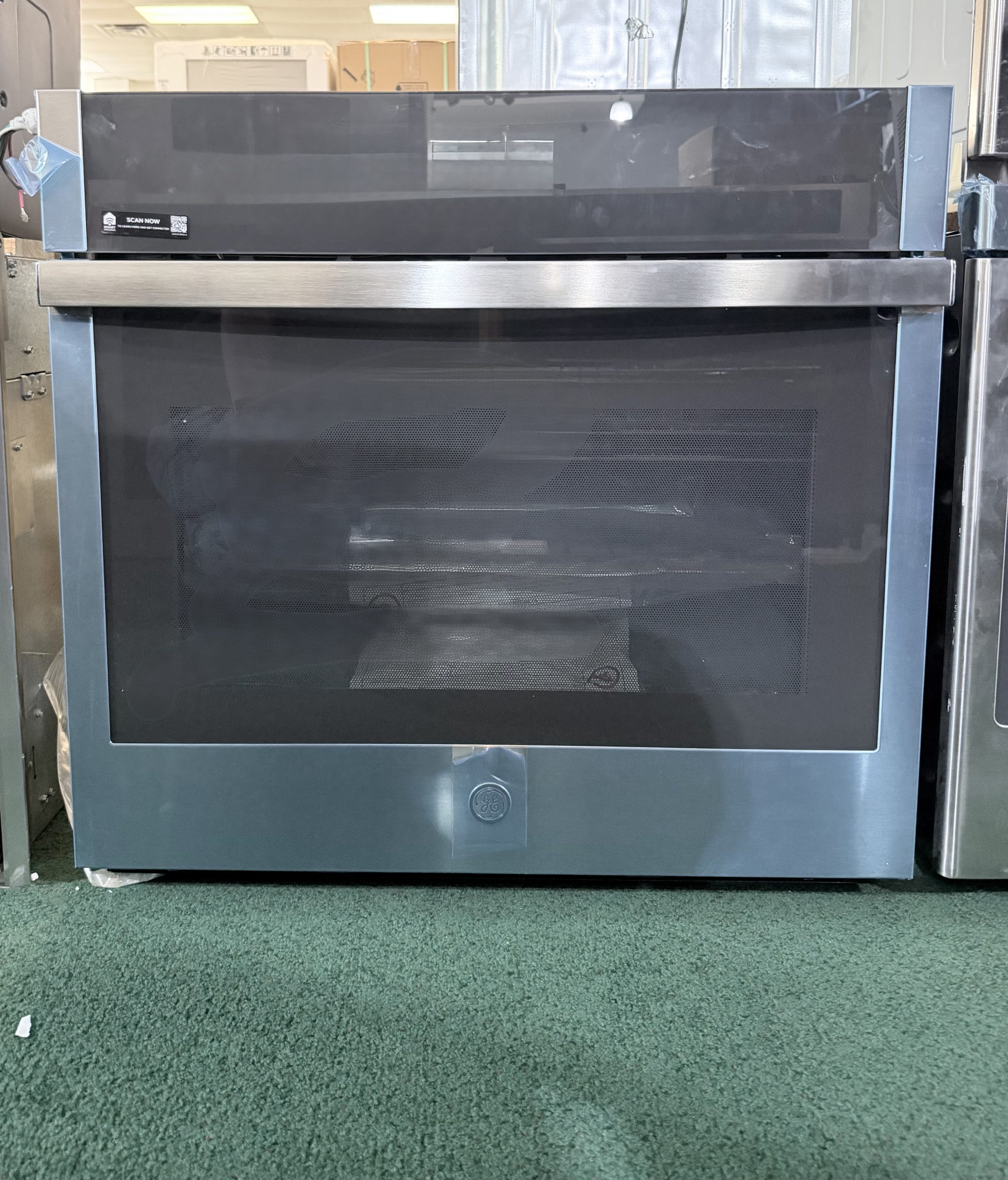 GE* 30 inch Single Electric Wall Oven with Air Fry True Convection and Self + Steam Cleaning ( Stainless Steel )