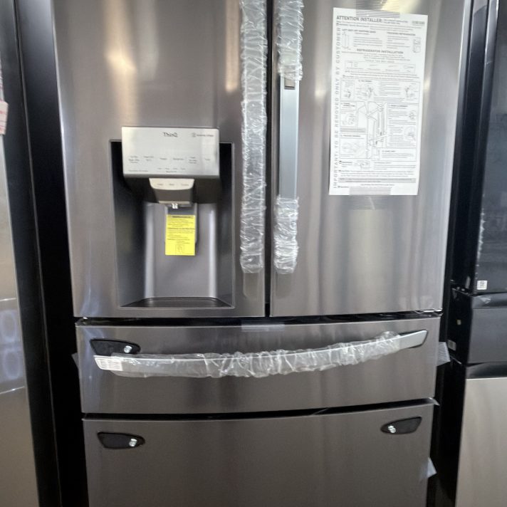LG* 30 cu. ft. 4-Door French Door Refrigerator, Door-In-Door, Full-Convert Drawer, Craft Ice in PrintProof Black Stainless