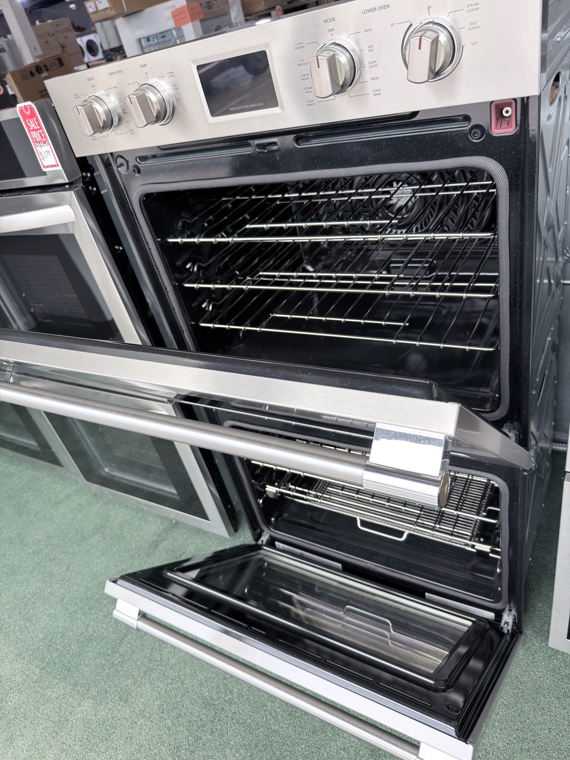 Frigidaire* Professional 30'' Double Electric Wall Oven with Air Fry Self + Steam Cleaning Stainless Steel - Image 2