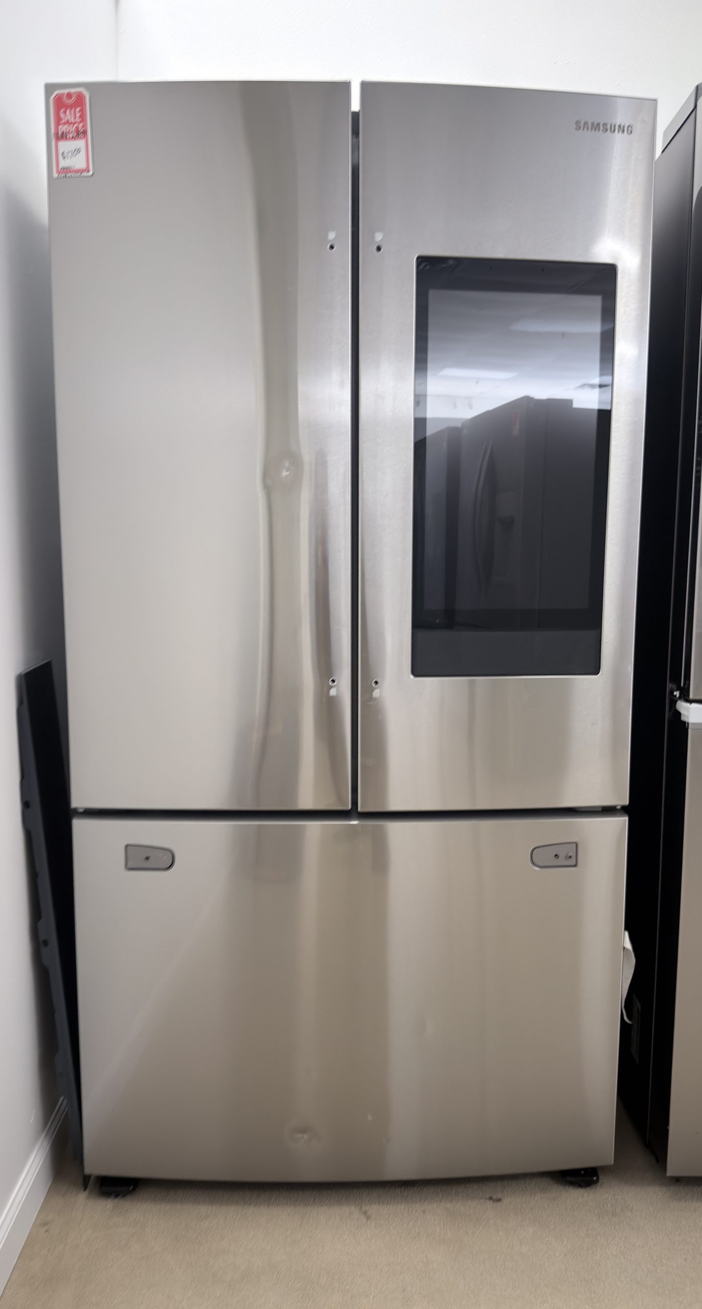 Samsung* 28 cu. ft. 3-Door French Door Refrigerator with Family Hub - Stainless Steel
