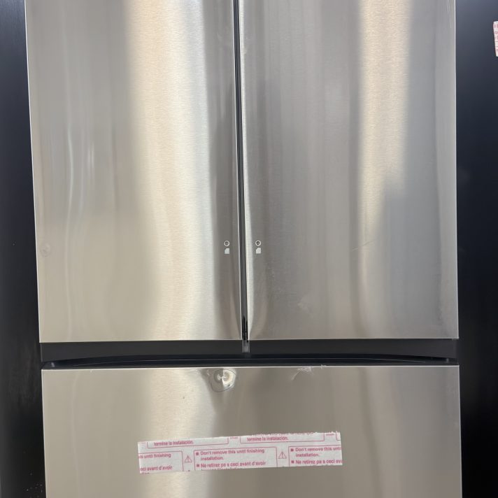 Samsung* 36 in. Wide 32 cu. ft. 3-Door French Door Smart Refrigerator with Dual Auto Ice Maker - Stainless Steel