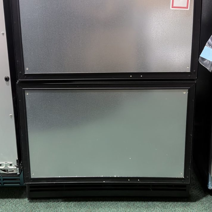 Uline* 24" Refrigerated Drawers Solid Panel Ready Door