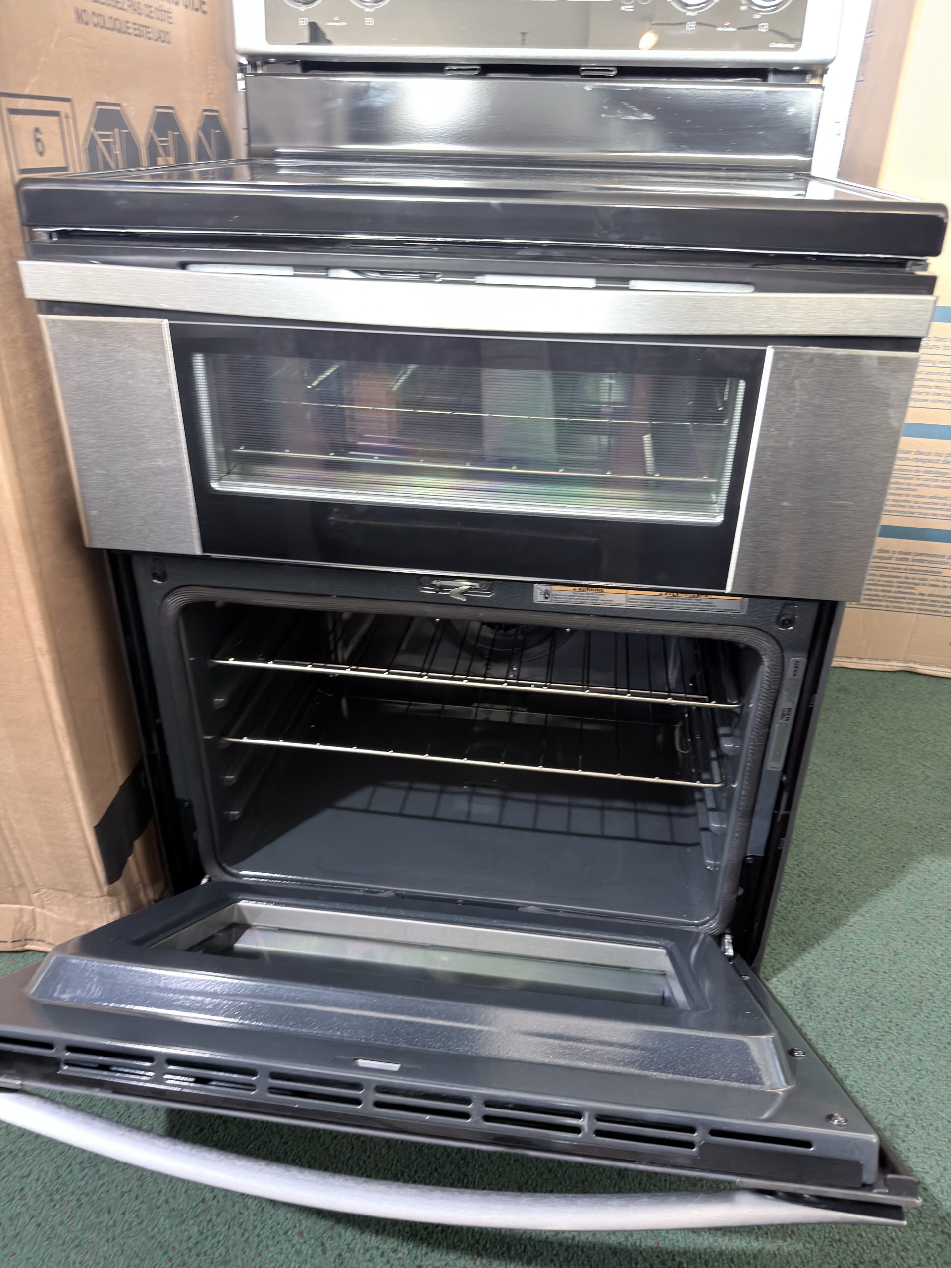 Whirlpool* 30-in Glass Top 5 burners Convection Oven Freestanding Double Oven Electric Range Stainless steel - Image 3