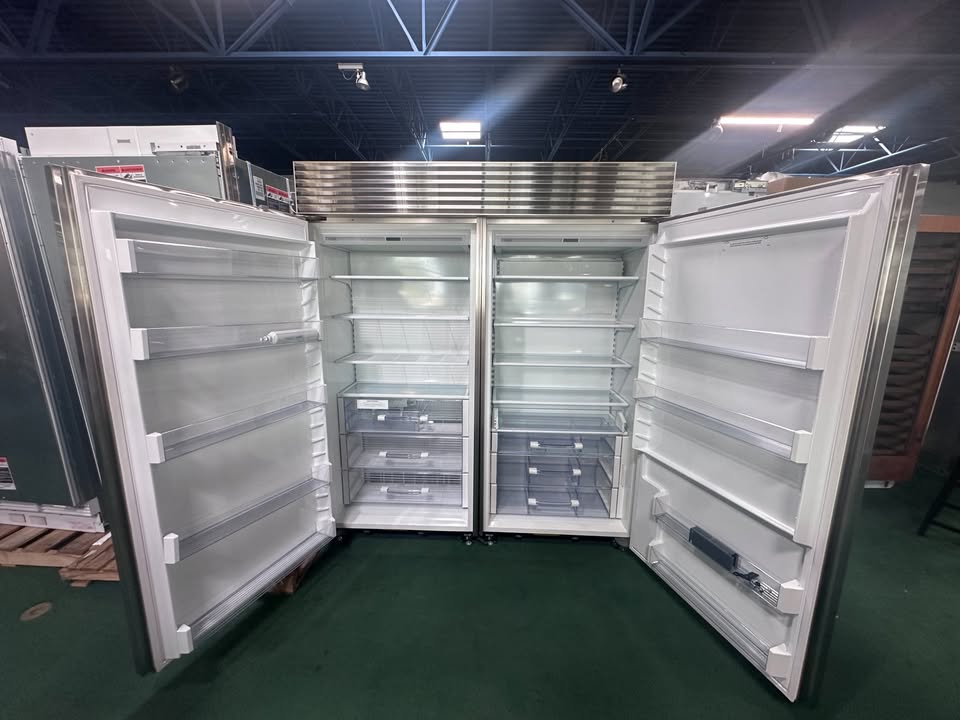 SUB ZERO* 72 INCH COLUMN FRIDGE AND FREEZER, GREAT CONDITION LIKE NEW- STAINLESS STEEL - Image 2