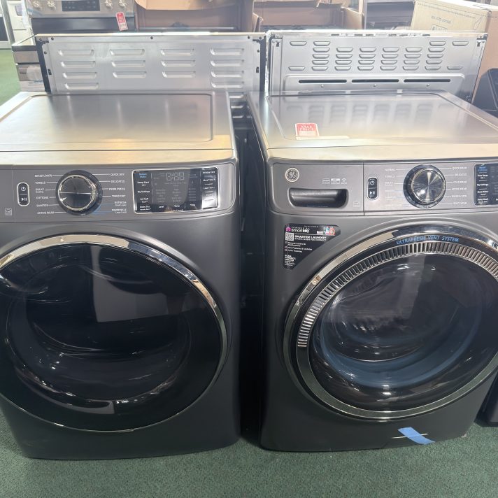GE Appliances 5.0 Cu. Ft. Washer and 7.8 Cu. Ft. Electric Dryer in Carbon Graphite