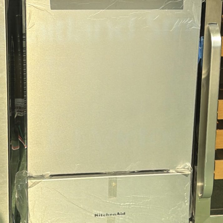KitchenAid* 18 in. 35 lb. Full Size Cubes Built-In Ice Maker in PrintShield Stainless Finish
