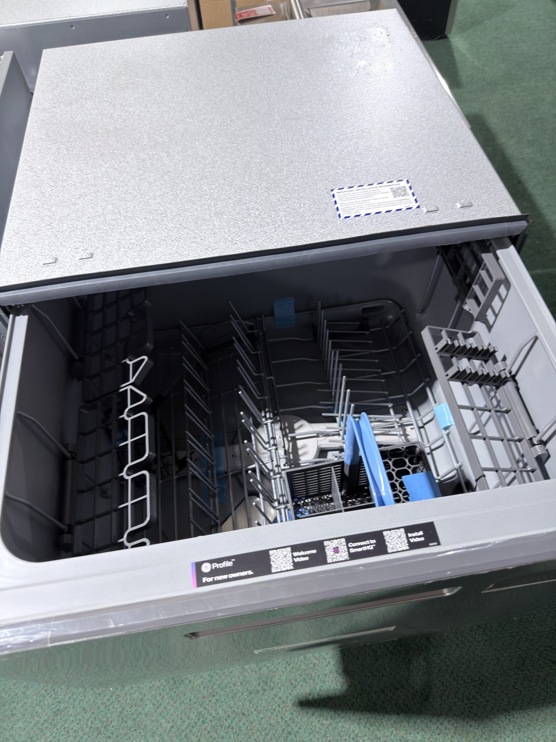 GE Profile* Profile 24 in. Front Control Double Drawer Dishwasher in Stainless Steel with 6-Cycles, 45 dBA/48dBA - Image 2