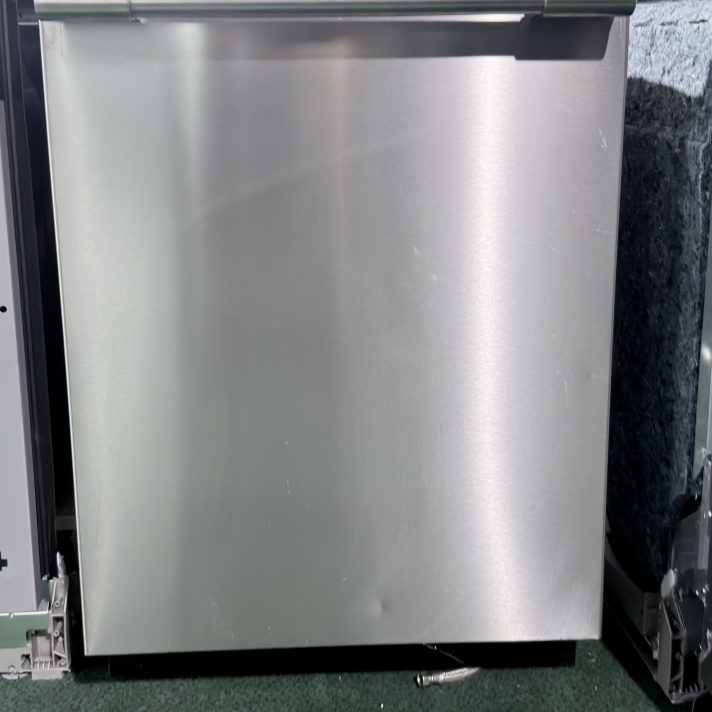 Frigidaire* Professional Series 24" Built-In Dishwasher with EvenDry™ System Stainless Steel
