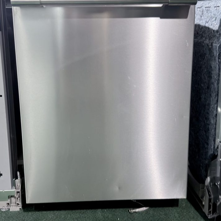 Frigidaire* Professional Series 24" Built-In Dishwasher with EvenDry™ System Stainless Steel