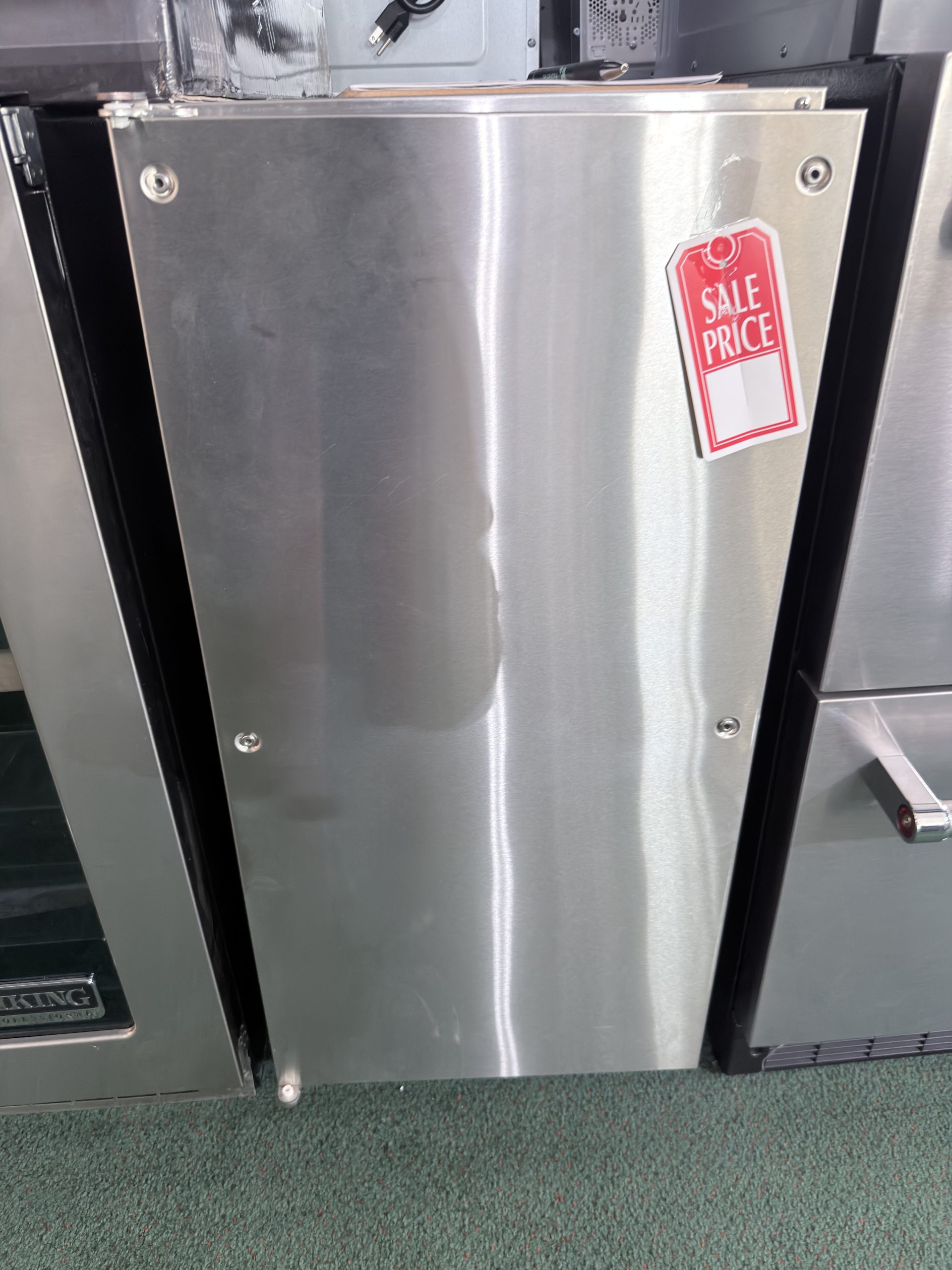 Perlick* Signature Series 15′′ Cubelet Ice Maker, Panel Ready Door