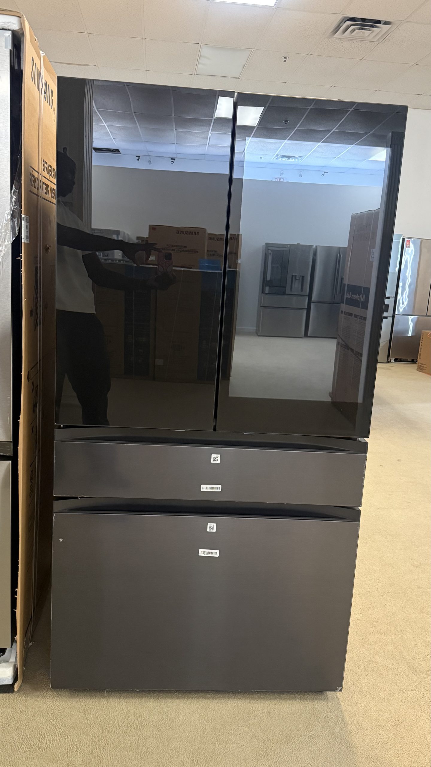 Samsung BESPOKE 36 Inch Smart 4-Door French Door Refrigerator
