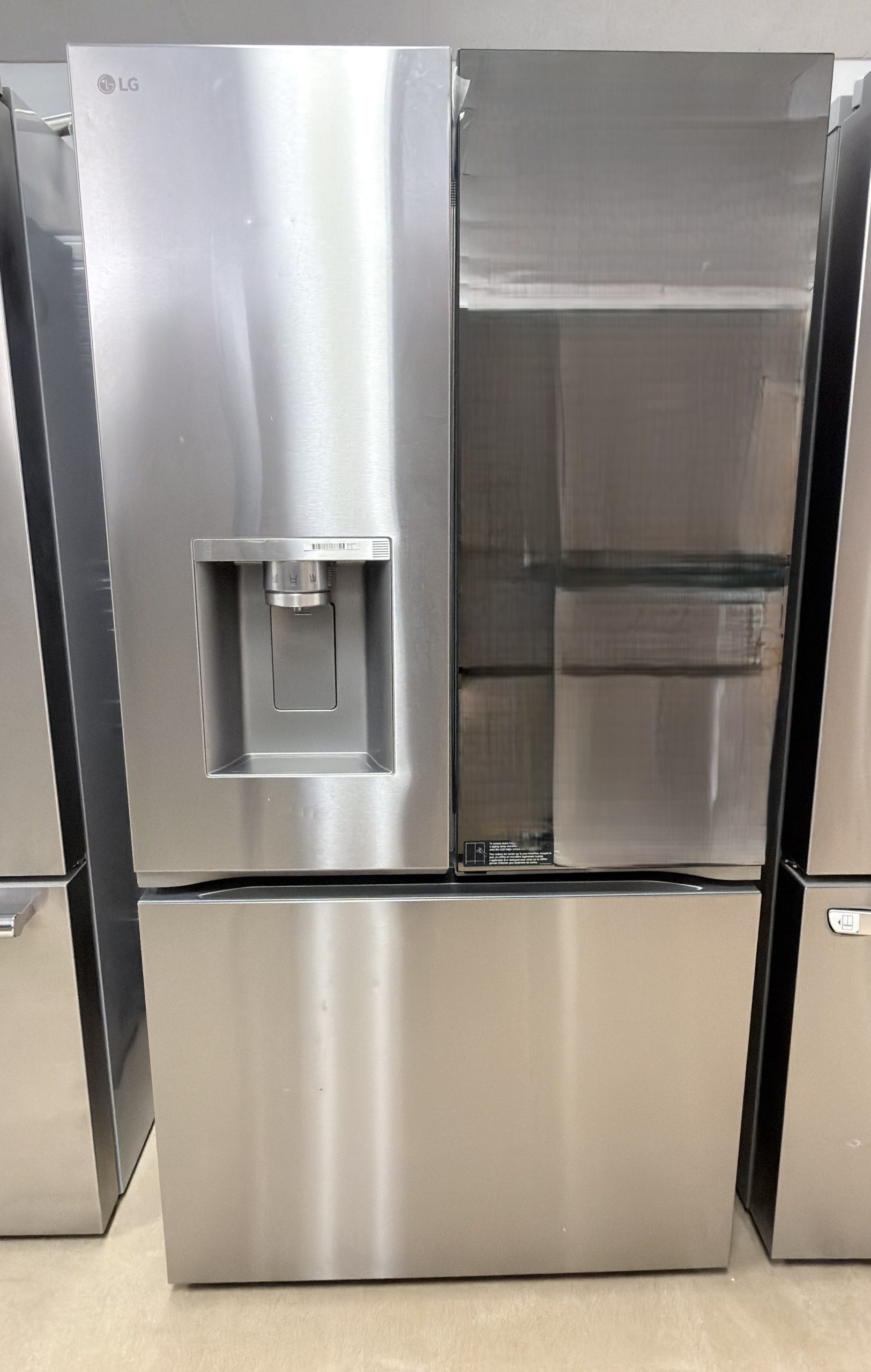 LG* Counter-Depth MAX Mirror InstaView 4 Types of Ice 25.5-cu ft 3 -Door 36-in Wide French Door Refrigerator with Dual Ice Maker and Door within Door Print Proof Stainless Steel