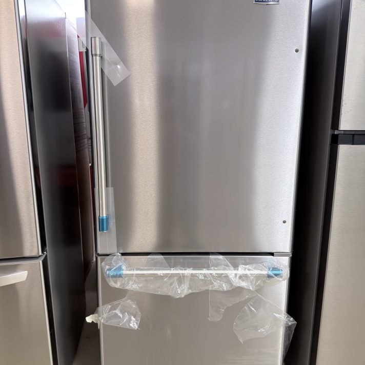 Maytag* 30-Inch Wide Bottom Mount Refrigerator 19 Cu. Ft. Stainless Steel