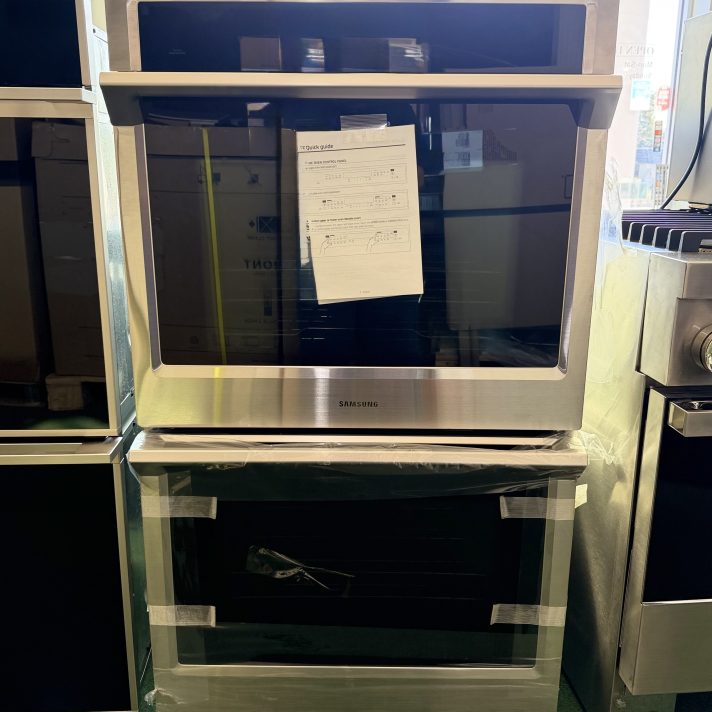 Samsung* 30′′ Built-In Double Wall Oven with WiFi – Stainless Steel