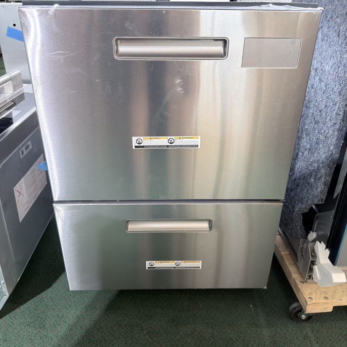 GE Profile* Profile 24 in. Front Control Double Drawer Dishwasher in Stainless