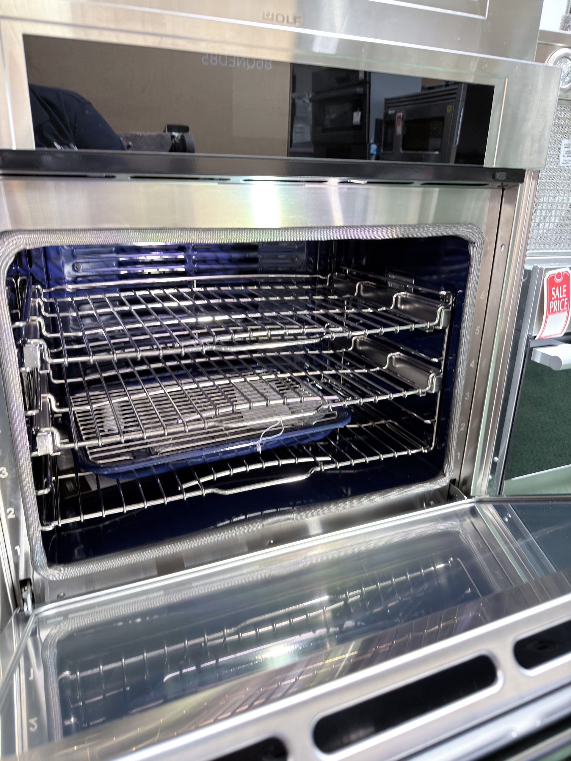 Wolf* 30" M Series Transitional Built-In Single Oven Stainless Steel - Image 2