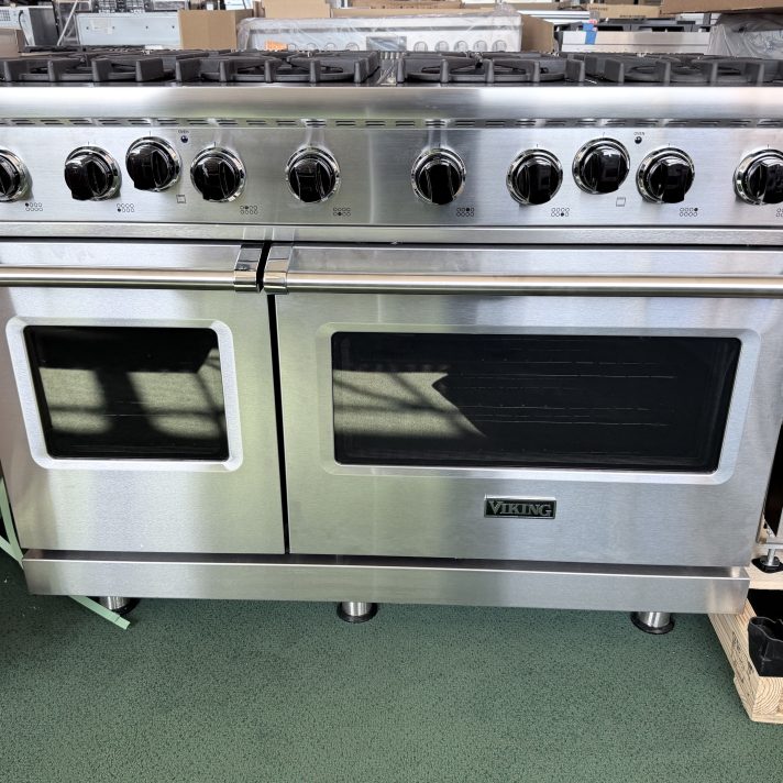 Viking* 5 Series 48" Stainless Steel Pro Style Range Liquid Propane