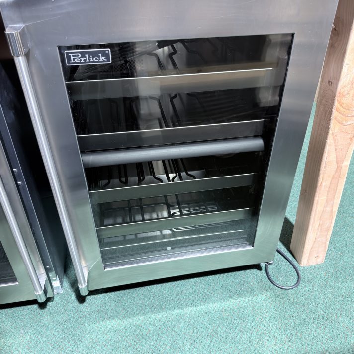 Perlick* 24 Inch Wide 32 Bottle Capacity Built-In Outdoor Wine Cooler with right Hinge